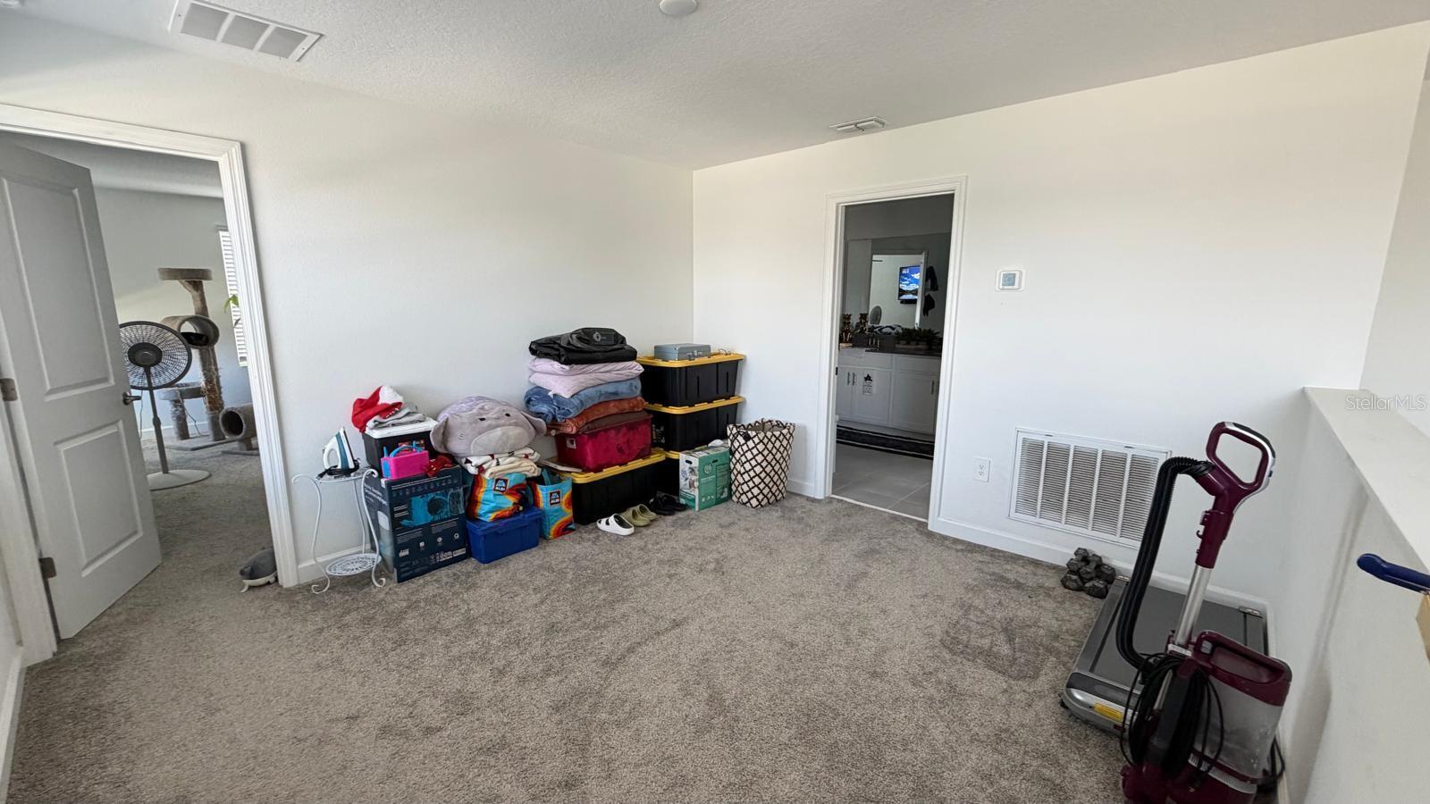 11200 LISTENING DR, ORLANDO, FL, 32832