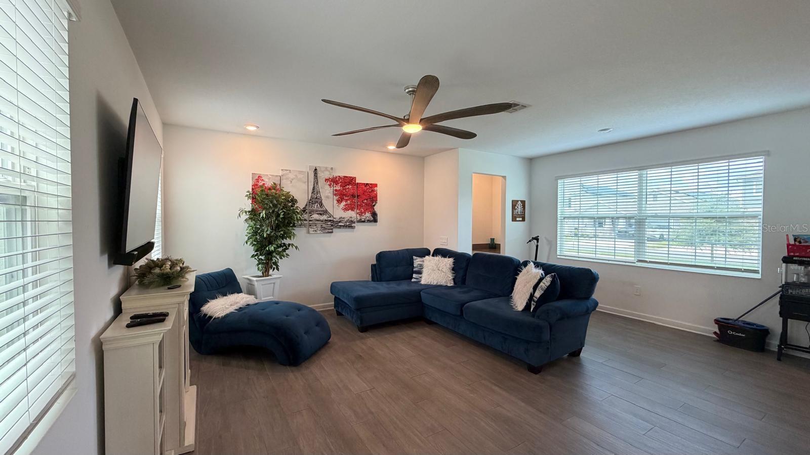 11200 LISTENING DR, ORLANDO, FL, 32832