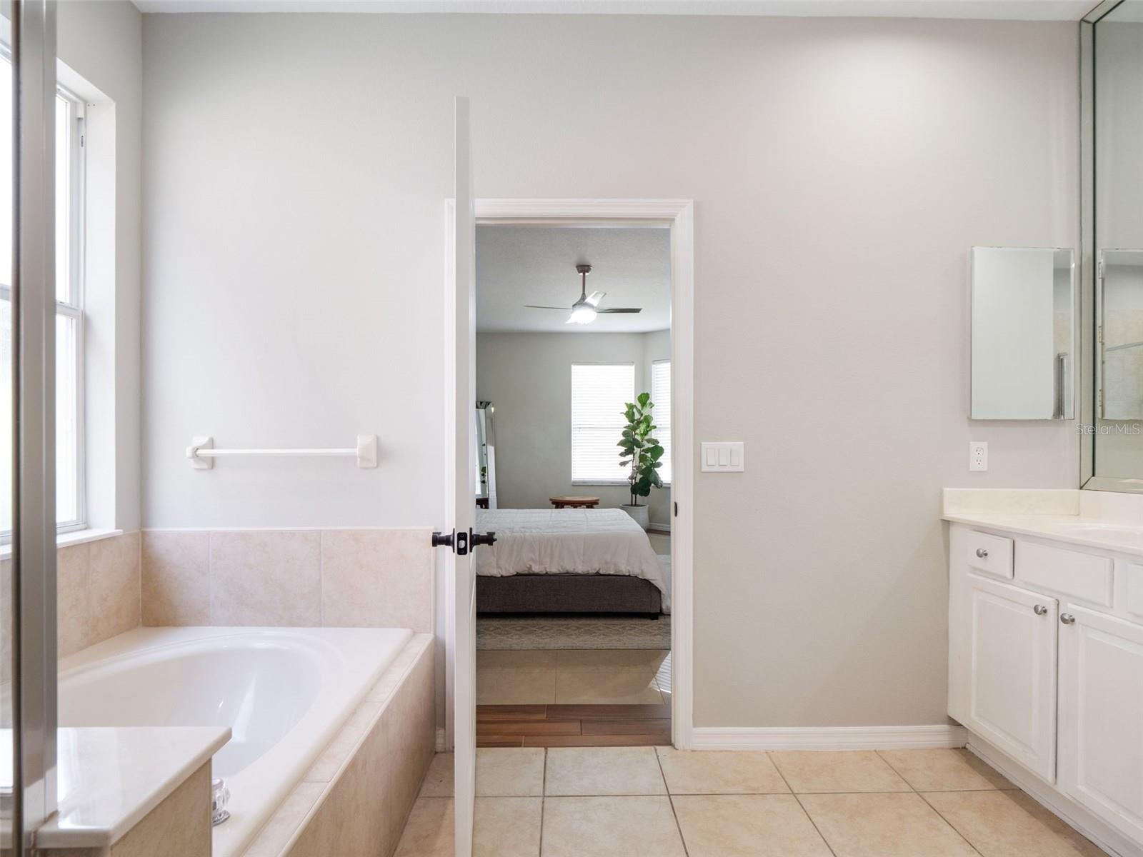 13156 HATHERTON CIR, ORLANDO, FL, 32832