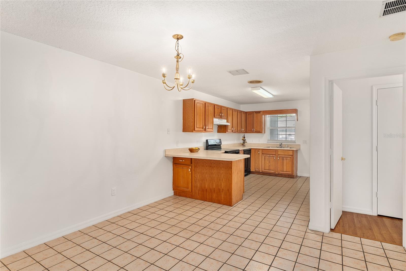 11191 SE 55TH AVENUE RD #401, BELLEVIEW, FL, 34420