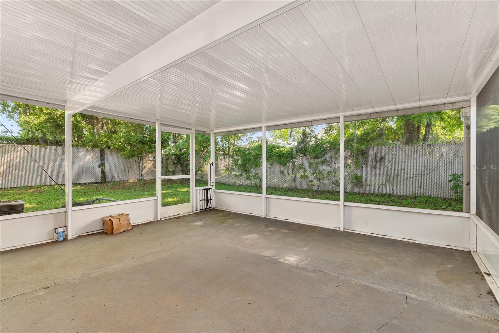 11191 SE 55TH AVENUE RD #401, BELLEVIEW, FL, 34420