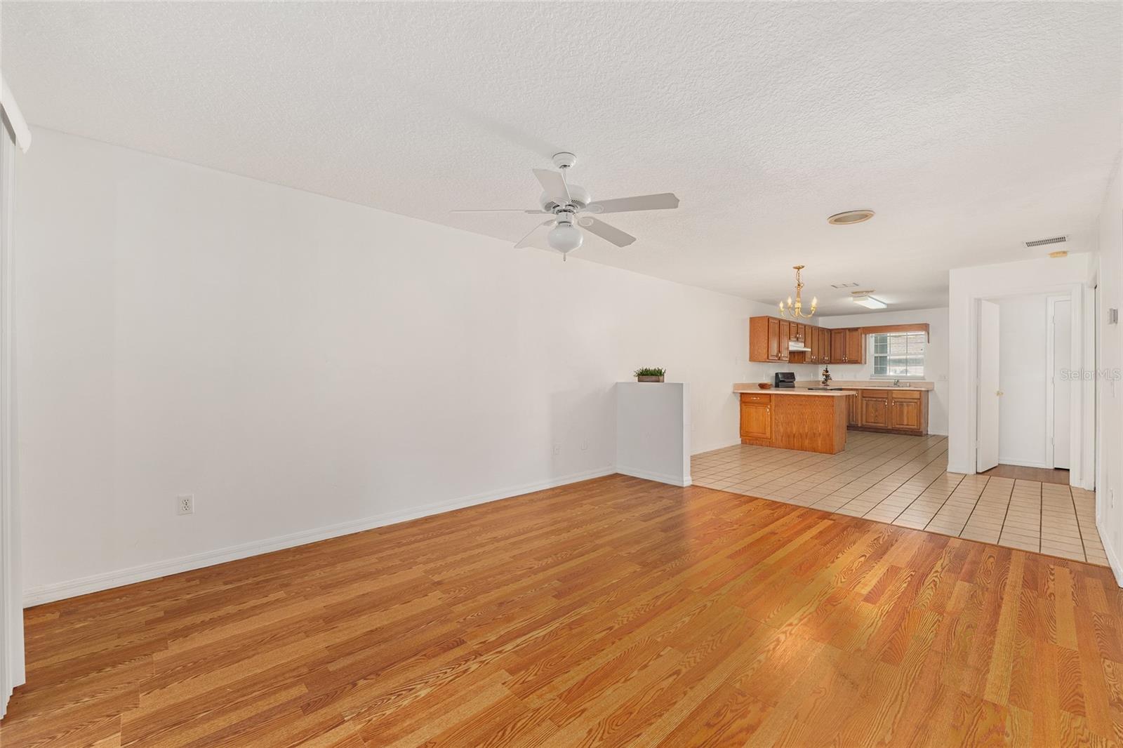 11191 SE 55TH AVENUE RD #401, BELLEVIEW, FL, 34420