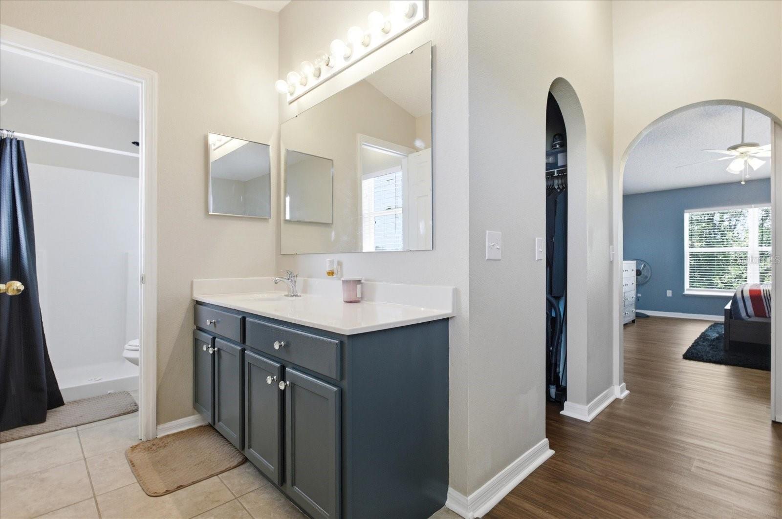 2126 BLACKSTONE LANDING DR, KISSIMMEE, FL, 34758