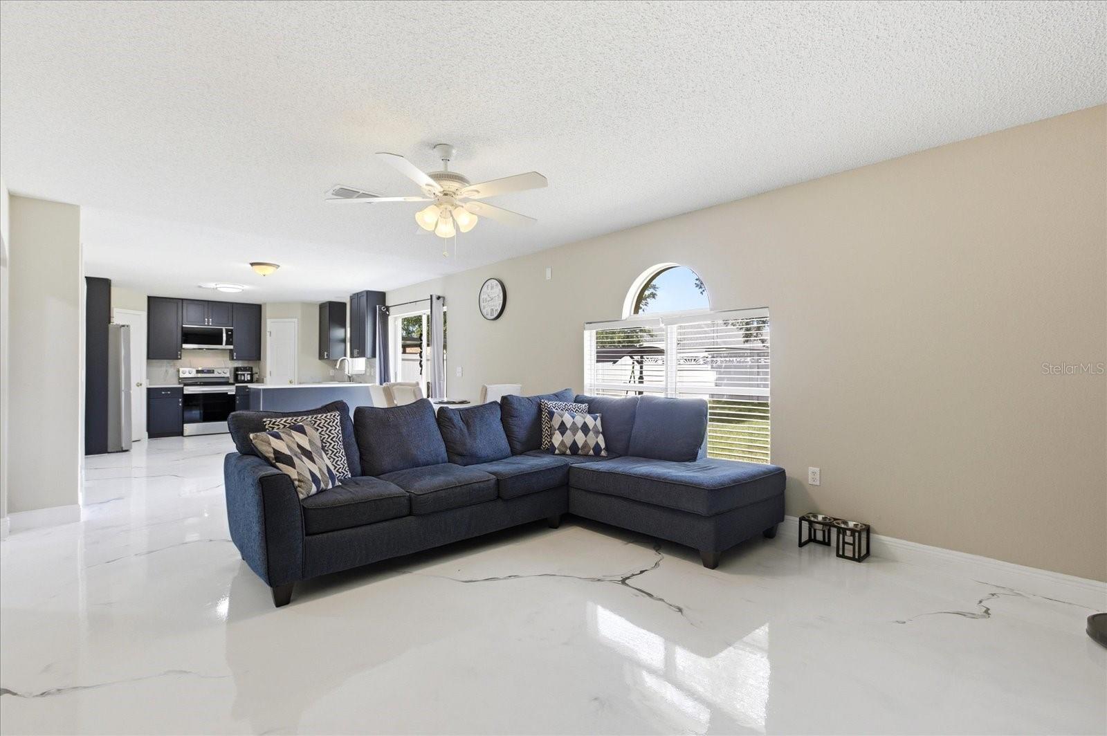 2126 BLACKSTONE LANDING DR, KISSIMMEE, FL, 34758