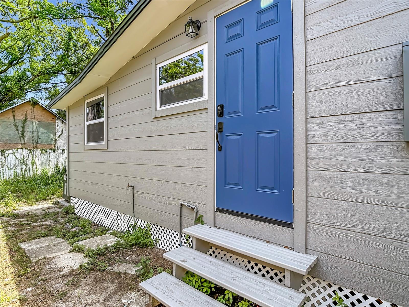 9219 N 13TH ST, TAMPA, FL, 33612