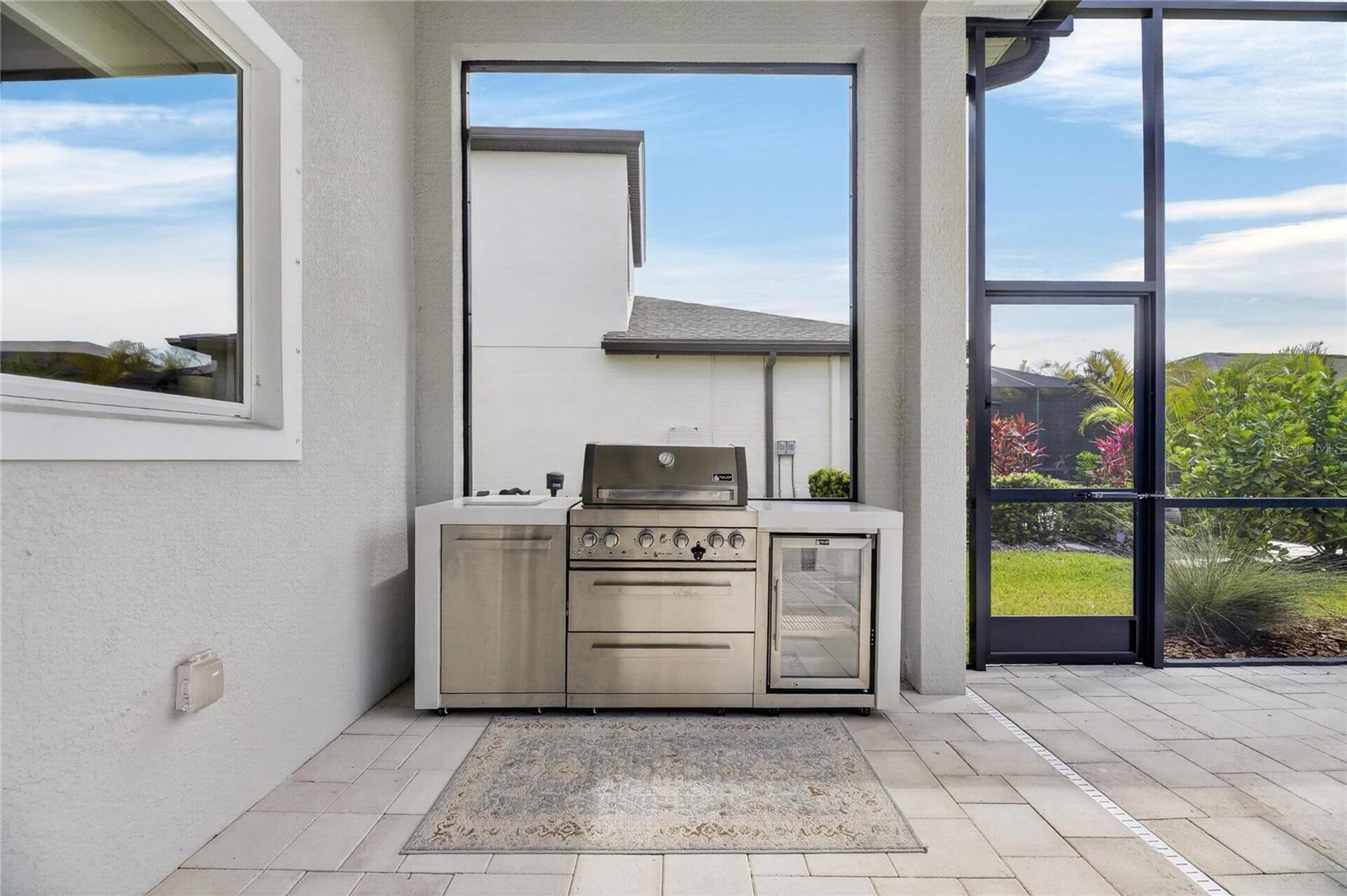 5515 MADRIGAL WAY, APOLLO BEACH, FL, 33572