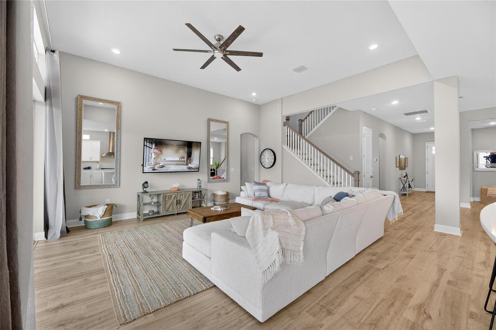 5515 MADRIGAL WAY, APOLLO BEACH, FL, 33572