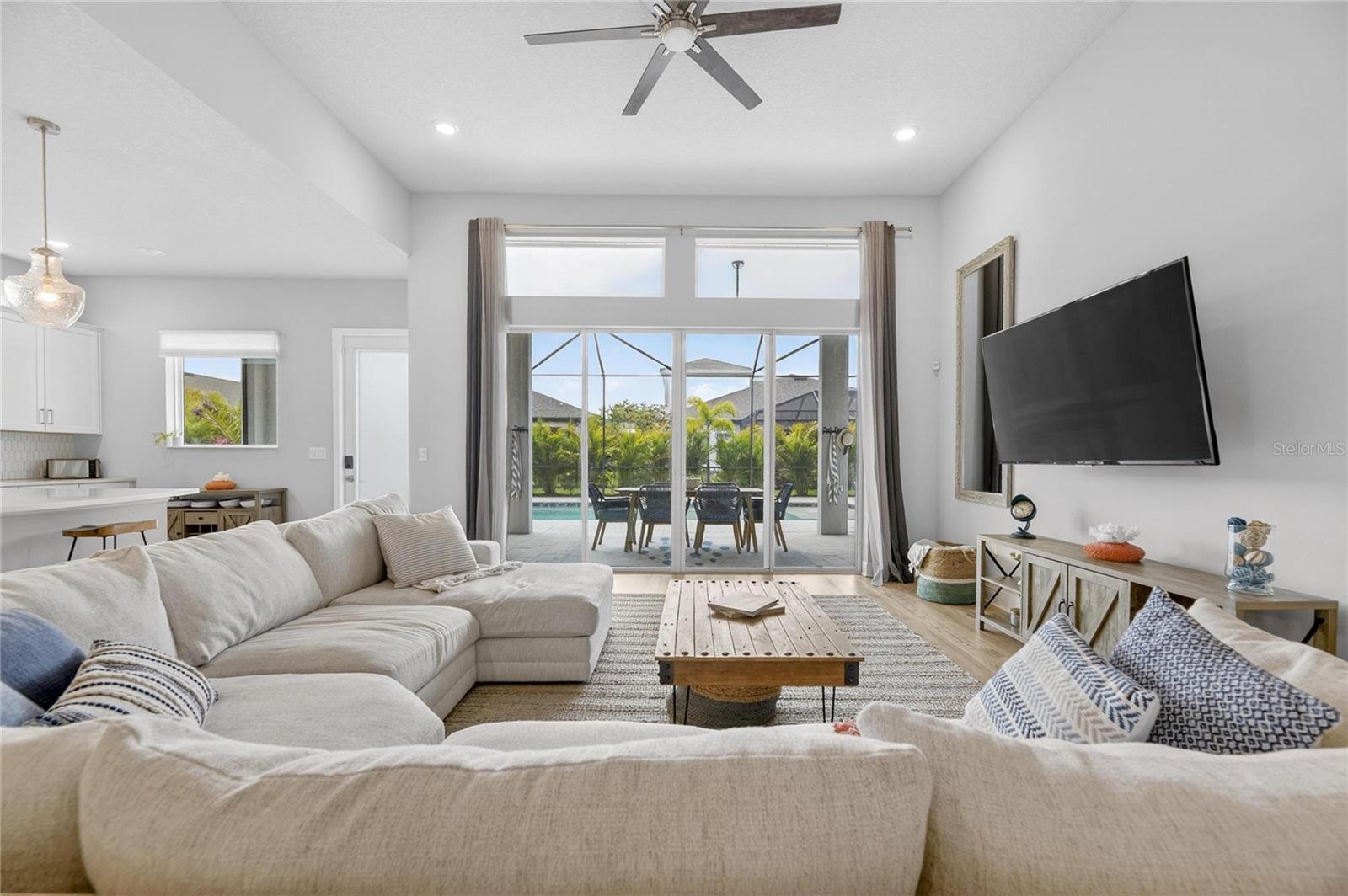 5515 MADRIGAL WAY, APOLLO BEACH, FL, 33572