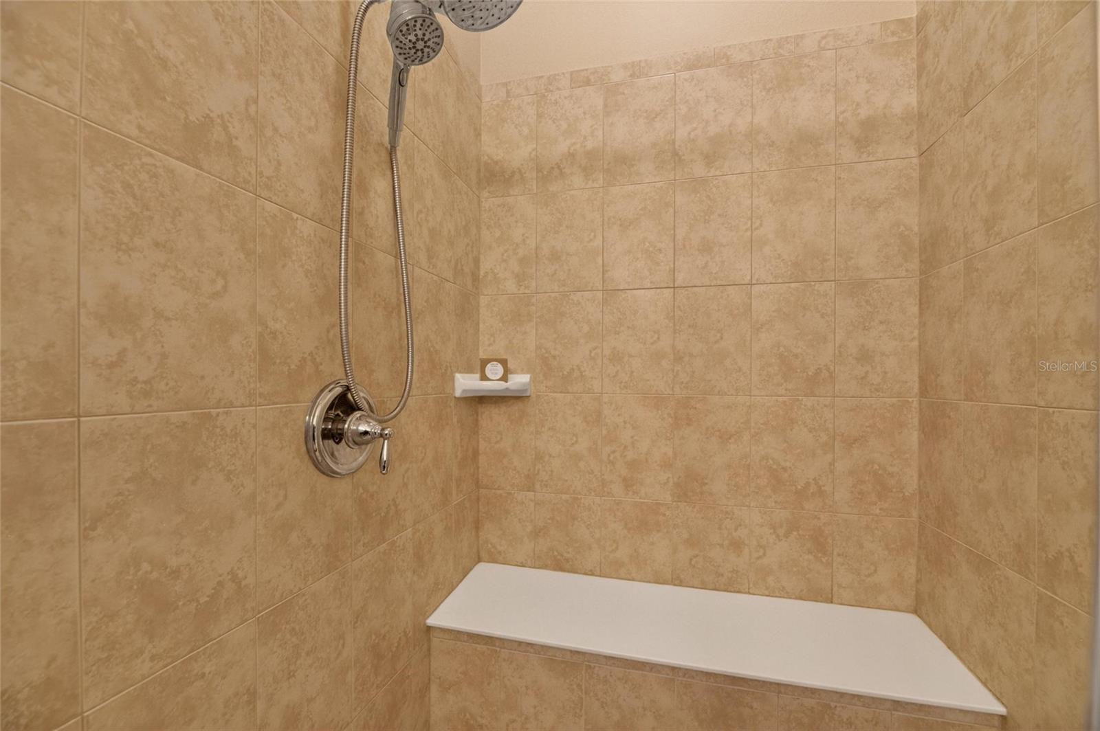 5474 SUNSET FALLS DR, APOLLO BEACH, FL, 33572