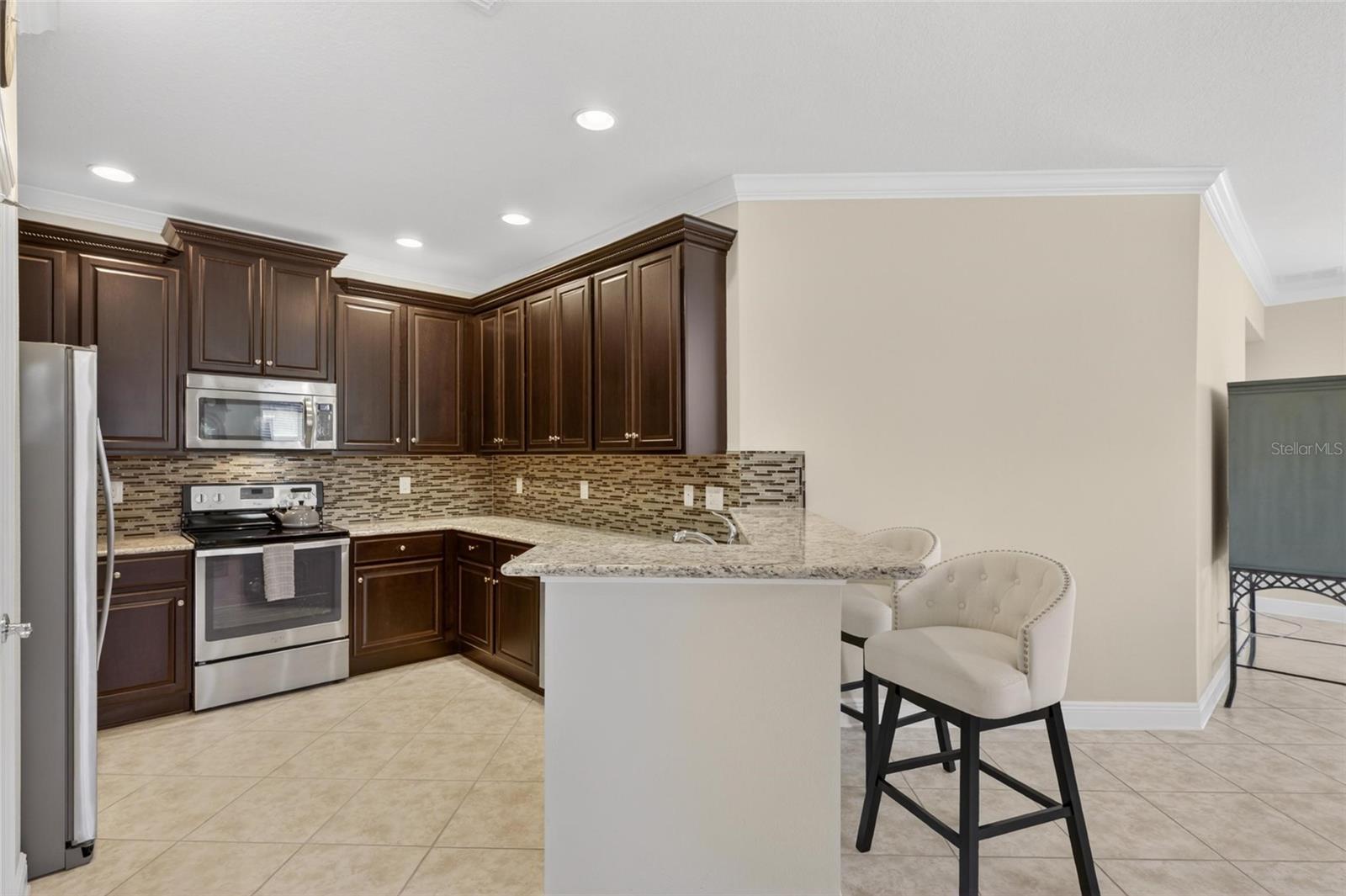 5474 SUNSET FALLS DR, APOLLO BEACH, FL, 33572