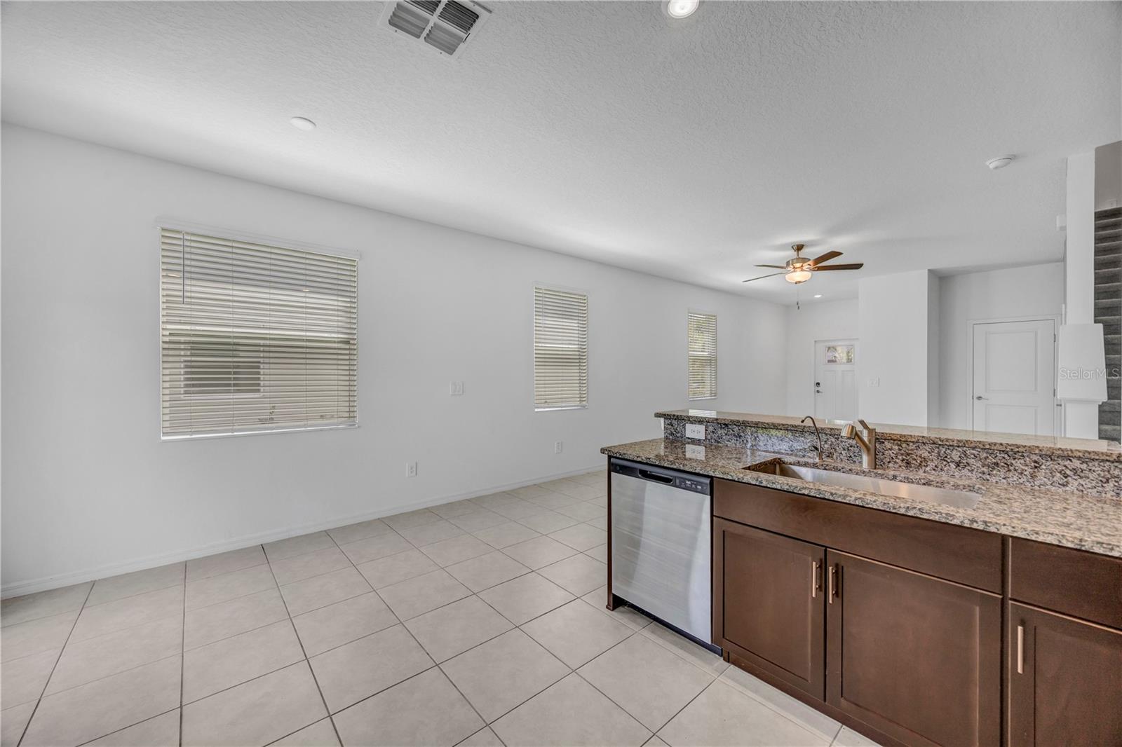 2524 SUNRAY VENUS WAY, RUSKIN, FL, 33570