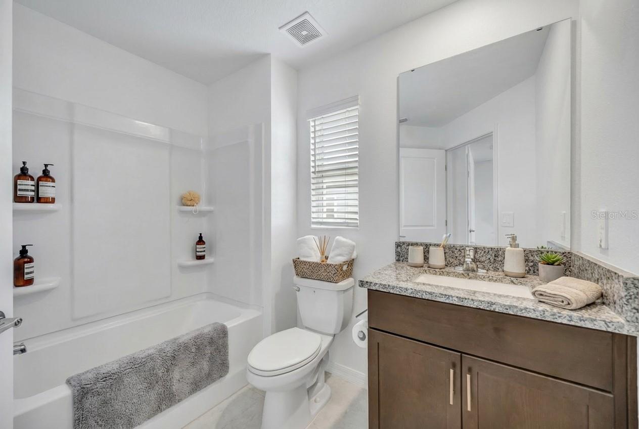 2524 SUNRAY VENUS WAY, RUSKIN, FL, 33570