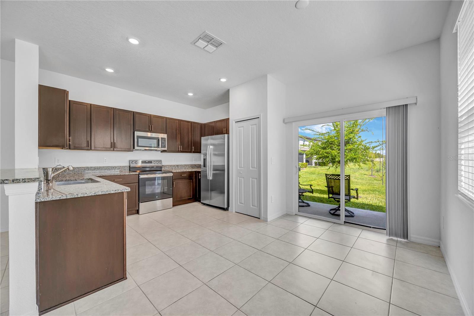 2524 SUNRAY VENUS WAY, RUSKIN, FL, 33570