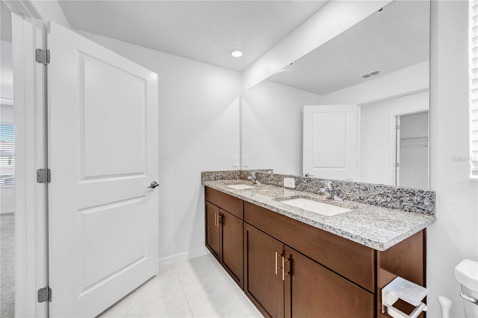 2524 SUNRAY VENUS WAY, RUSKIN, FL, 33570