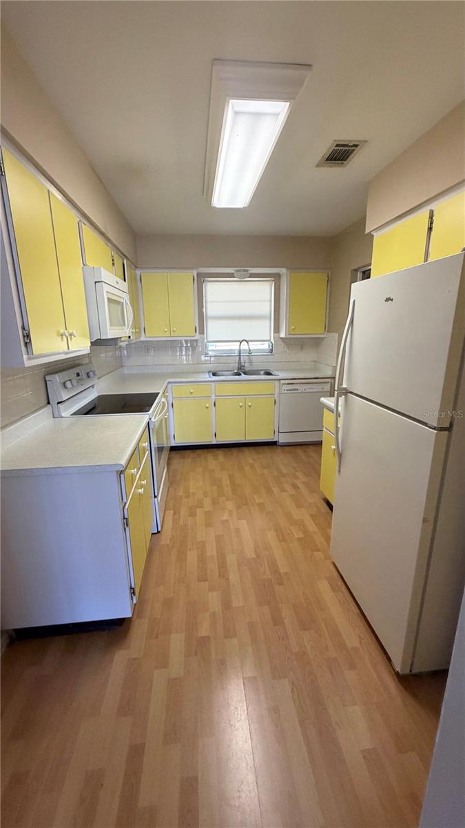 339 PINE TREE RD, VENICE, FL, 34293