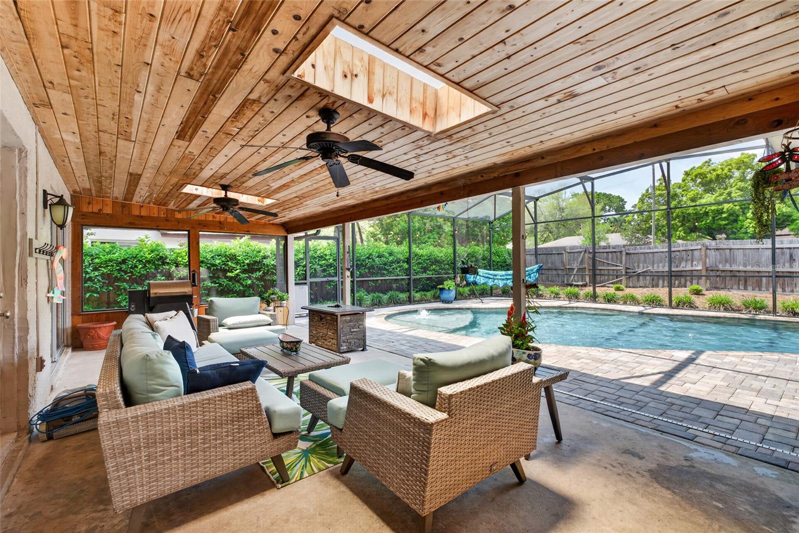 111 ESSEX DR, LONGWOOD, FL, 32779