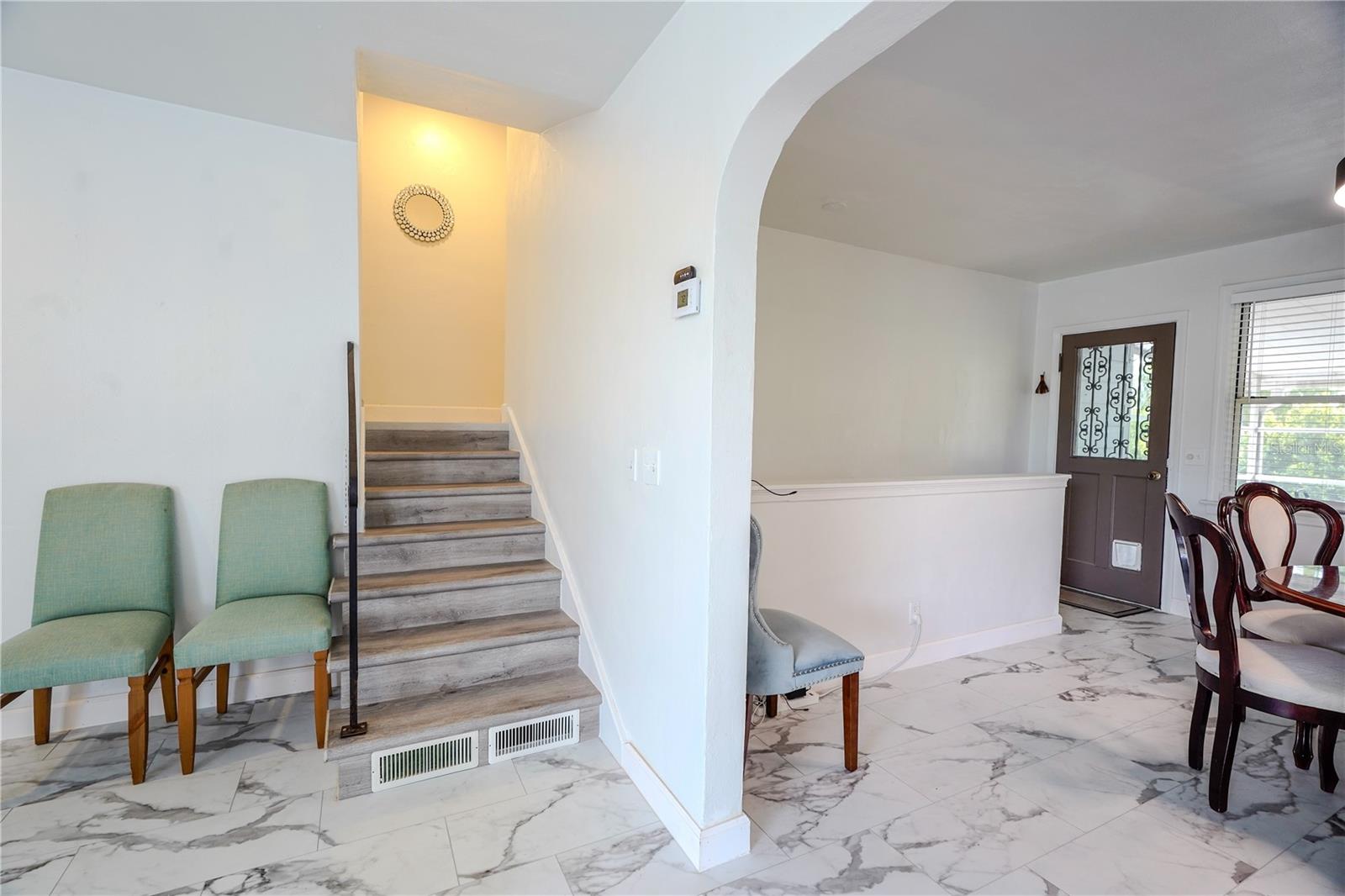 1208 N HALIFAX AVE, DAYTONA BEACH, FL, 32118