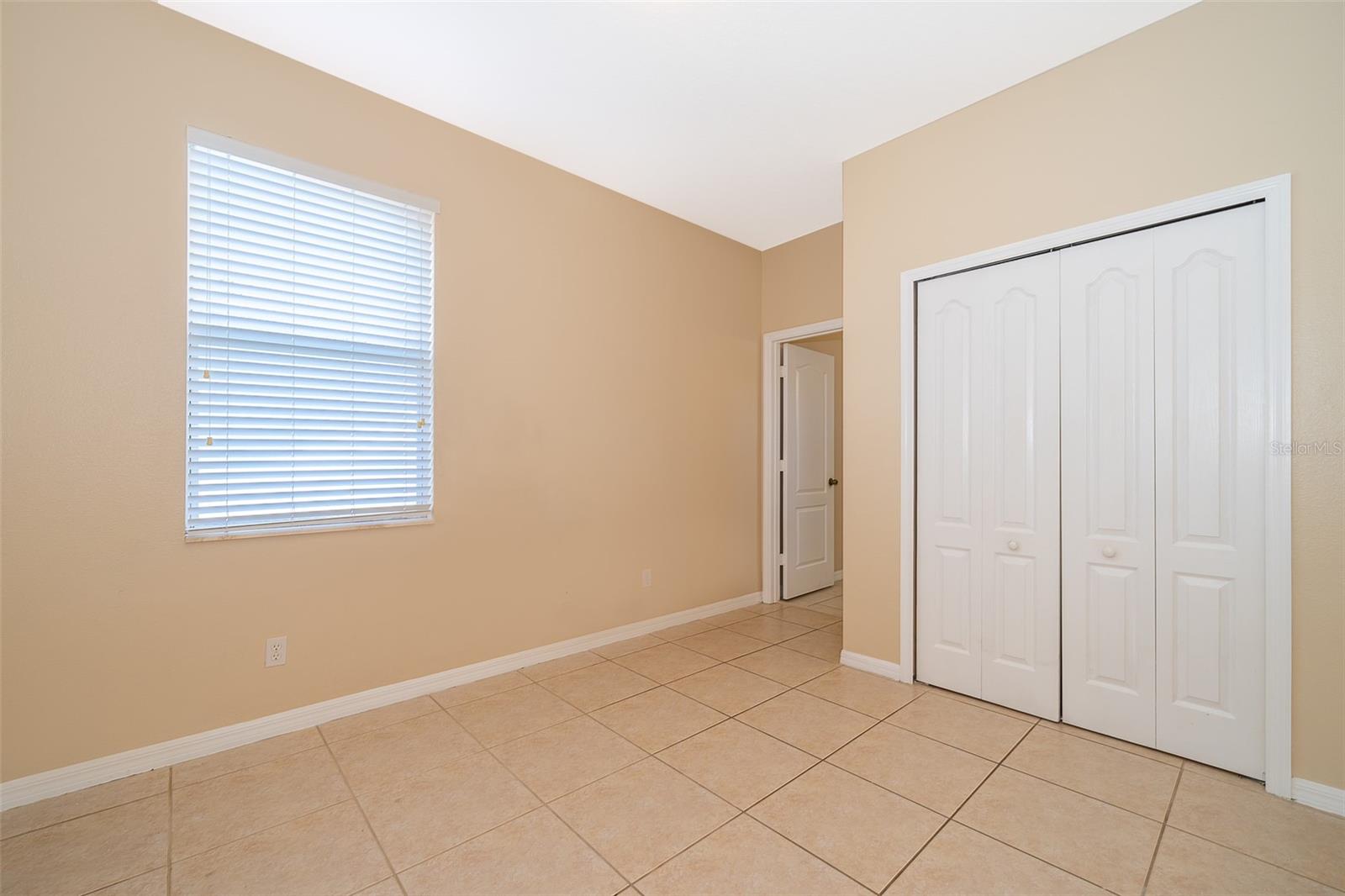 9400 FLOWERING COTTONWOOD RD, ORLANDO, FL, 32832