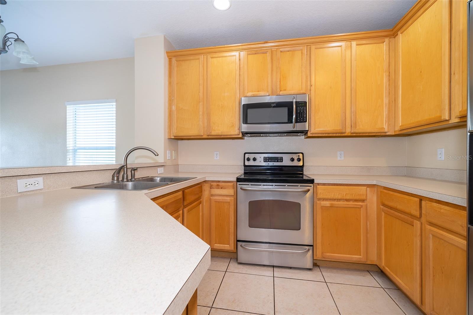 9400 FLOWERING COTTONWOOD RD, ORLANDO, FL, 32832