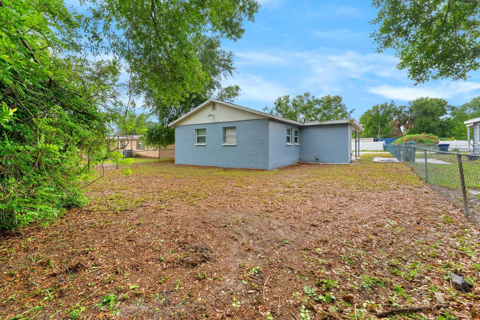 2906 E GENESEE ST, TAMPA, FL, 33610