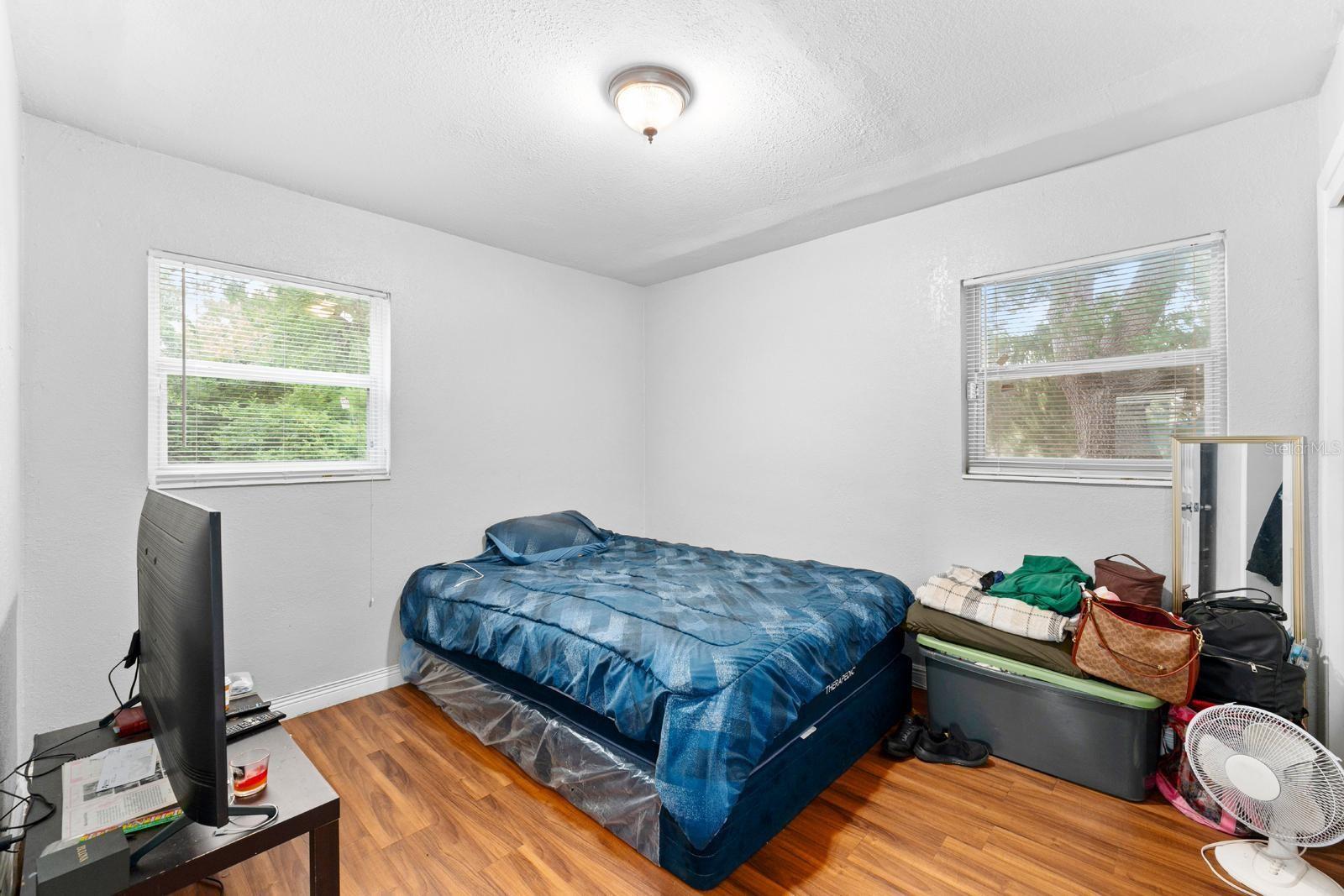 2906 E GENESEE ST, TAMPA, FL, 33610