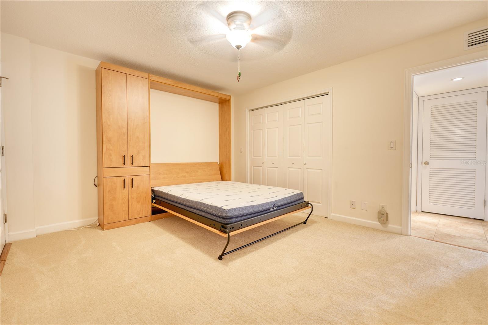 1100 N SHORE DR NE #505, ST PETERSBURG, FL, 33701