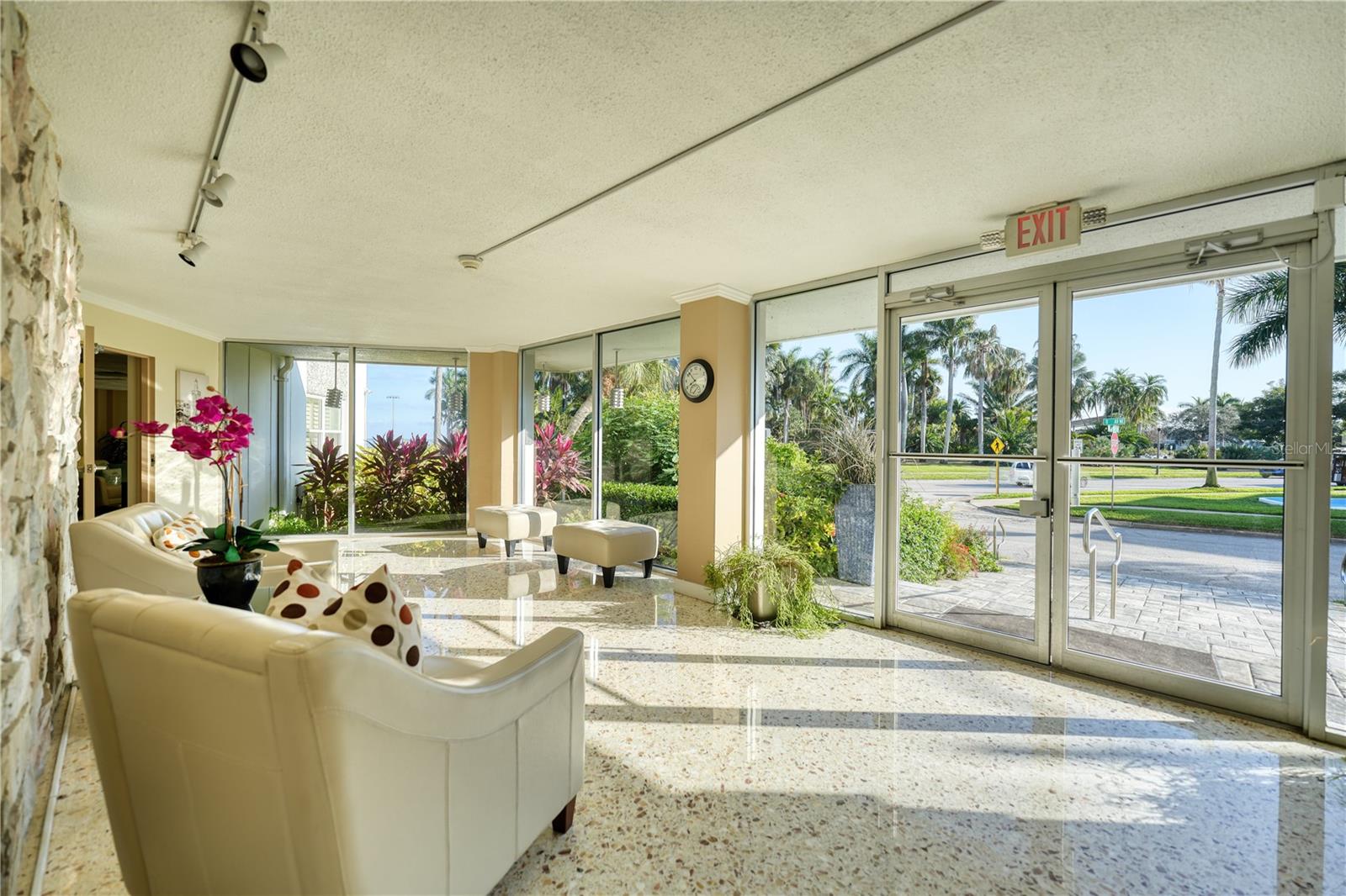 1100 N SHORE DR NE #505, ST PETERSBURG, FL, 33701