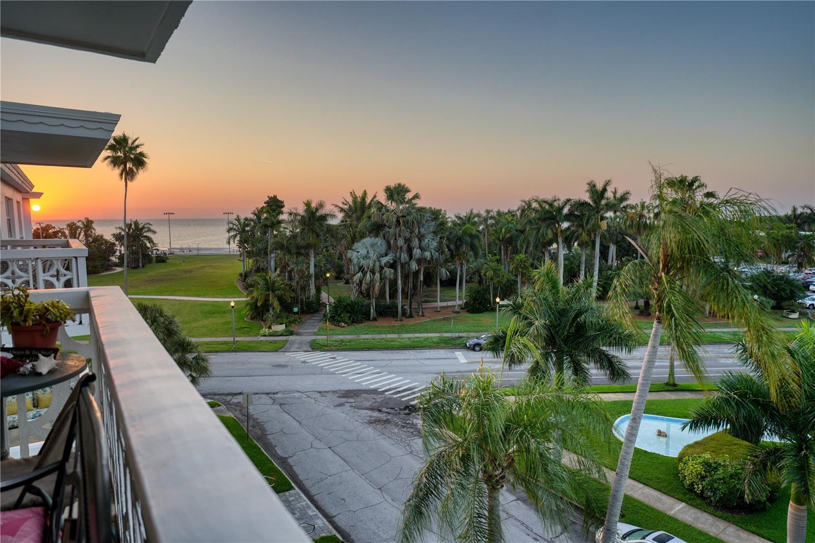 1100 N SHORE DR NE #505, ST PETERSBURG, FL, 33701