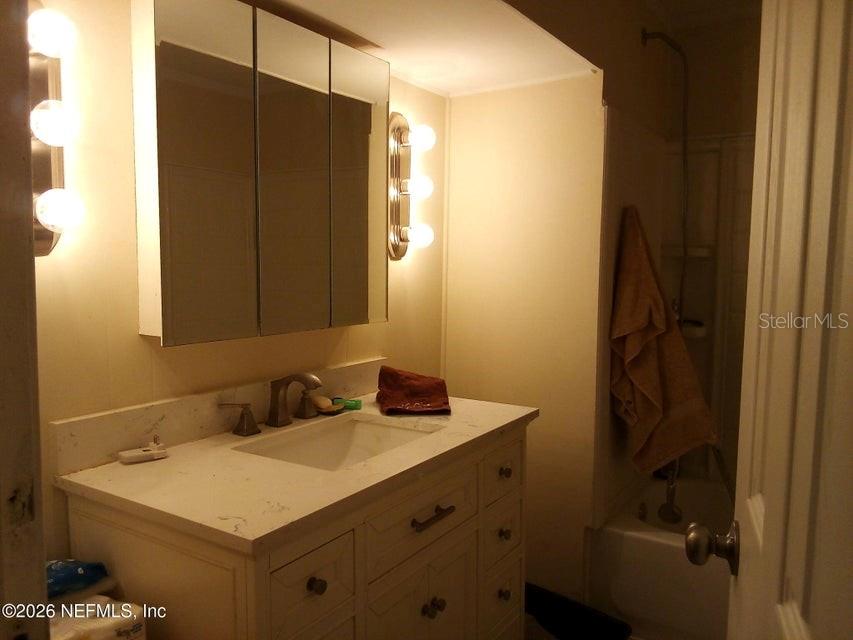 101 S GERALDO RD, EAST PALATKA, FL, 32131