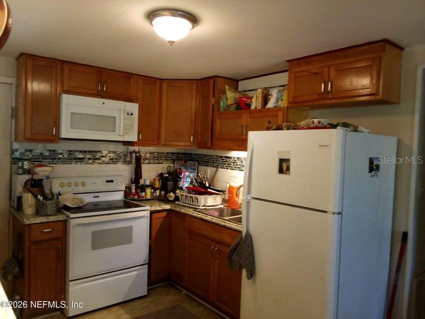 101 S GERALDO RD, EAST PALATKA, FL, 32131