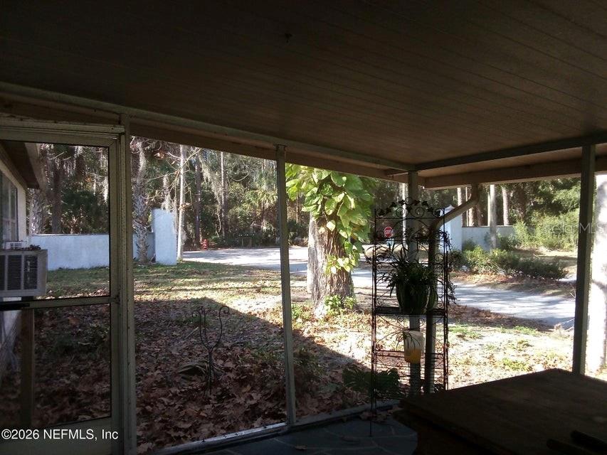 101 S GERALDO RD, EAST PALATKA, FL, 32131