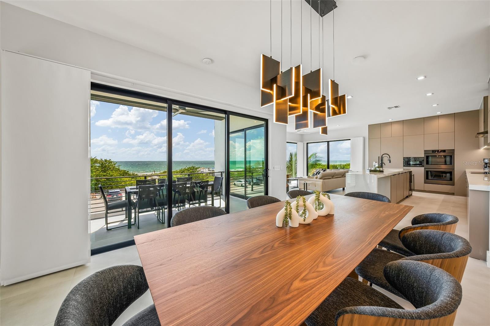 101 7TH ST S, BRADENTON BEACH, FL, 34217