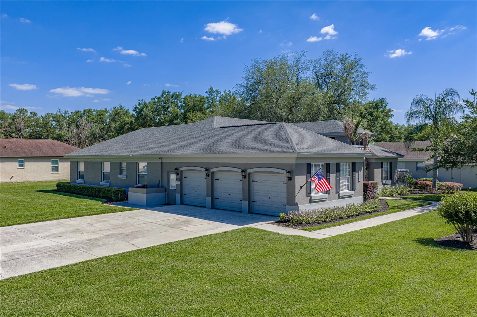 3013 SUTTON WOODS DR, PLANT CITY, FL, 33566