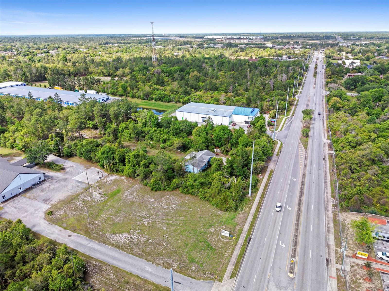 3021 HOWLAND BLVD, DELTONA, FL, 32725