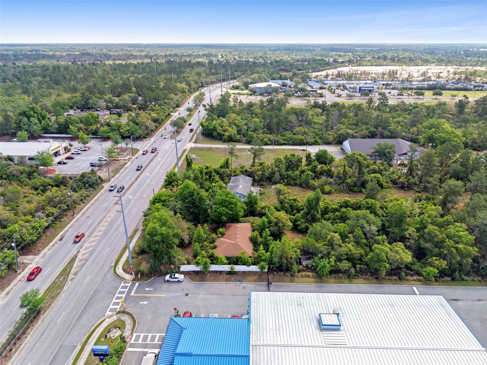 3021 HOWLAND BLVD, DELTONA, FL, 32725