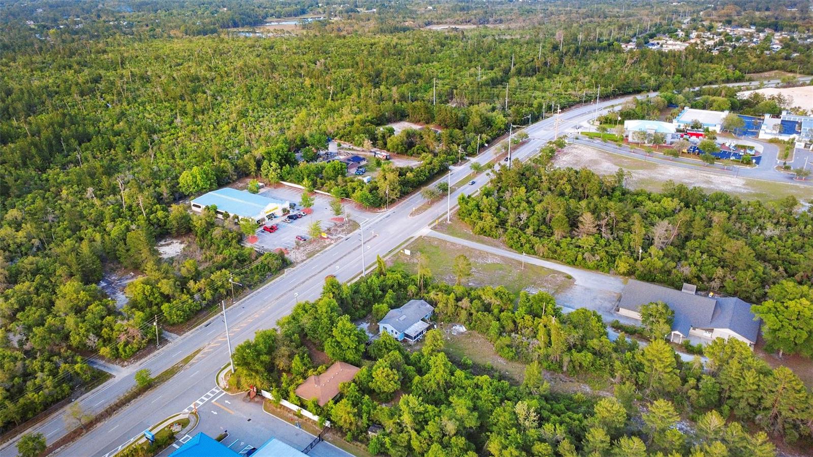 3021 HOWLAND BLVD, DELTONA, FL, 32725