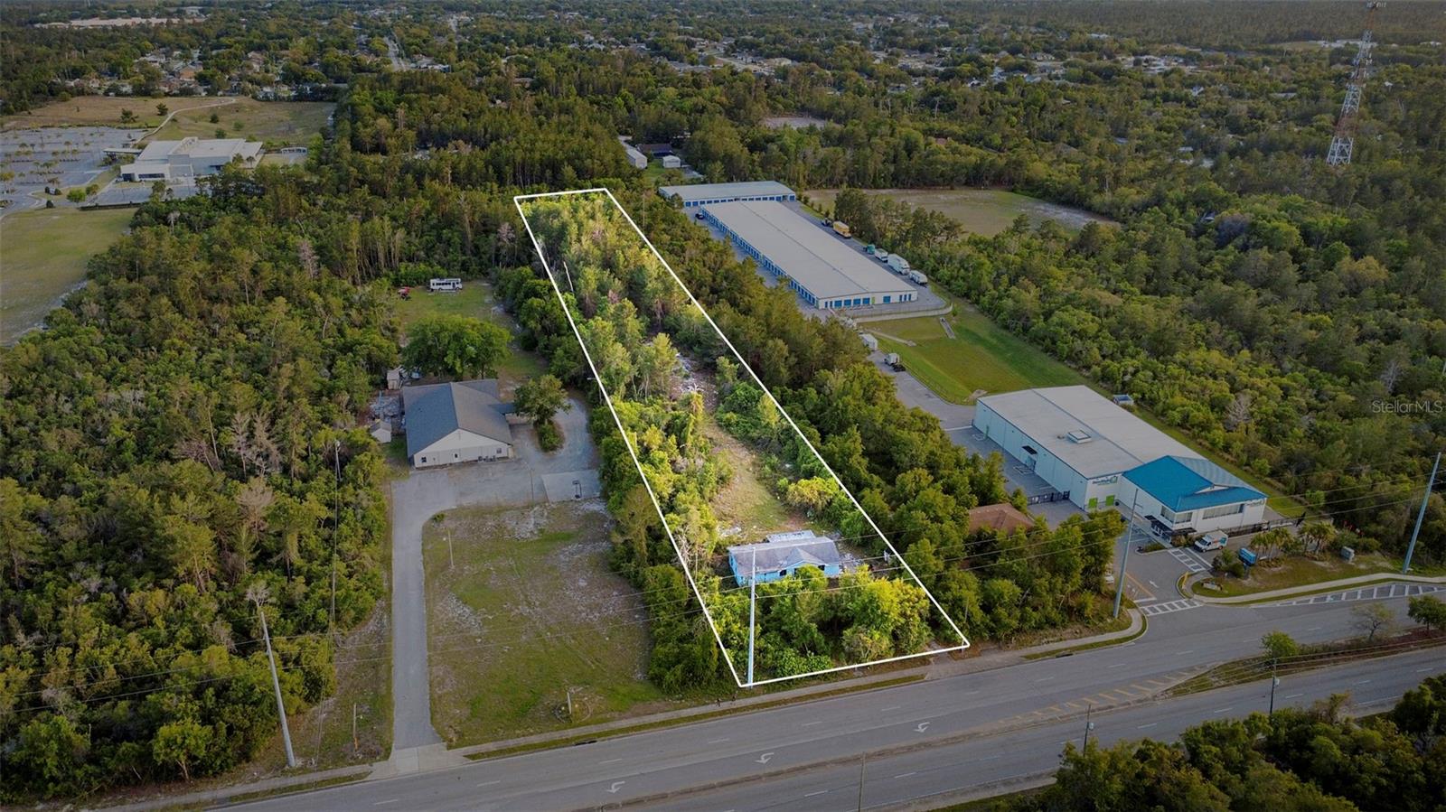 3021 HOWLAND BLVD, DELTONA, FL, 32725