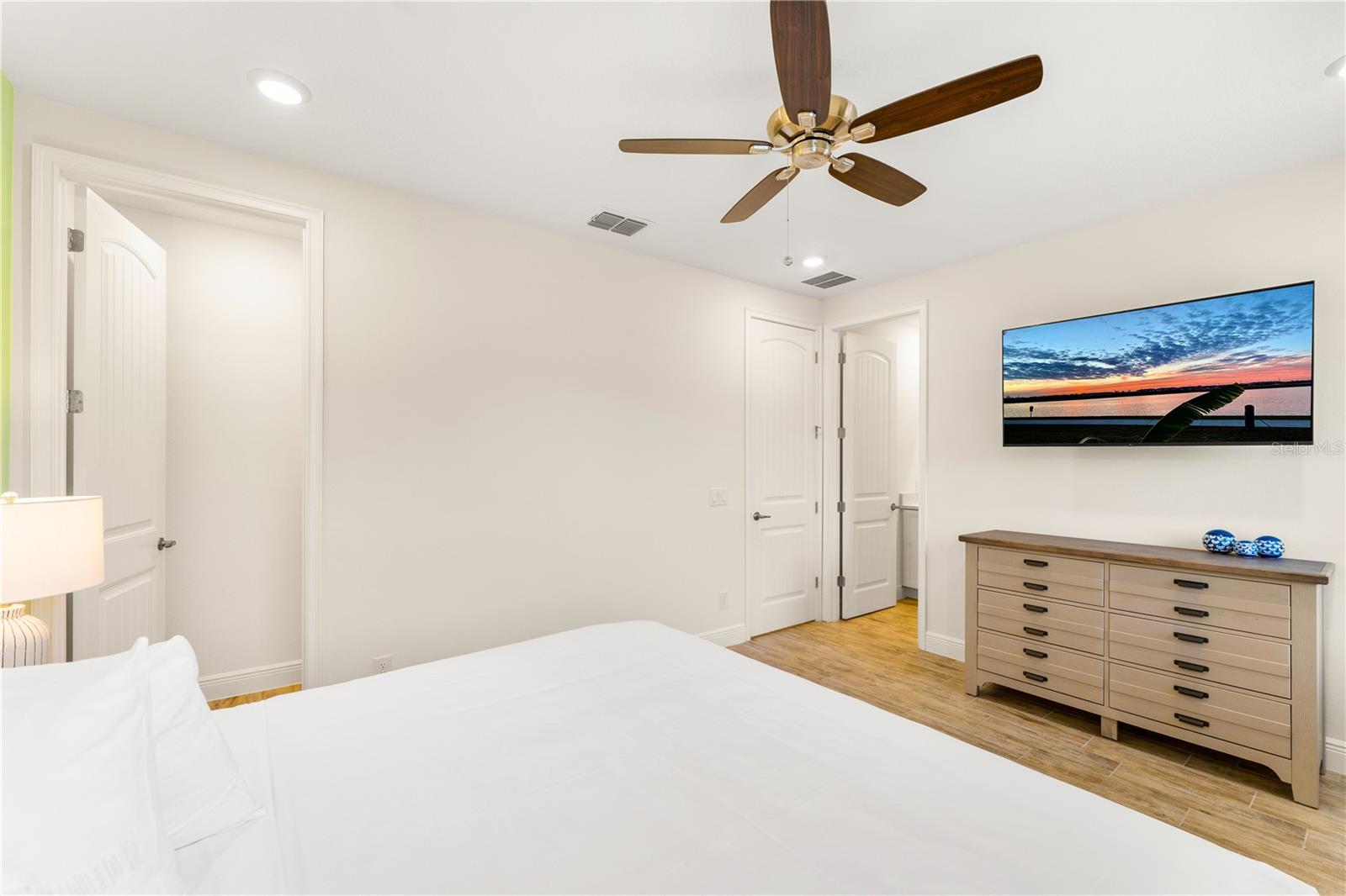 2967 CASTAWAY LN, KISSIMMEE, FL, 34747