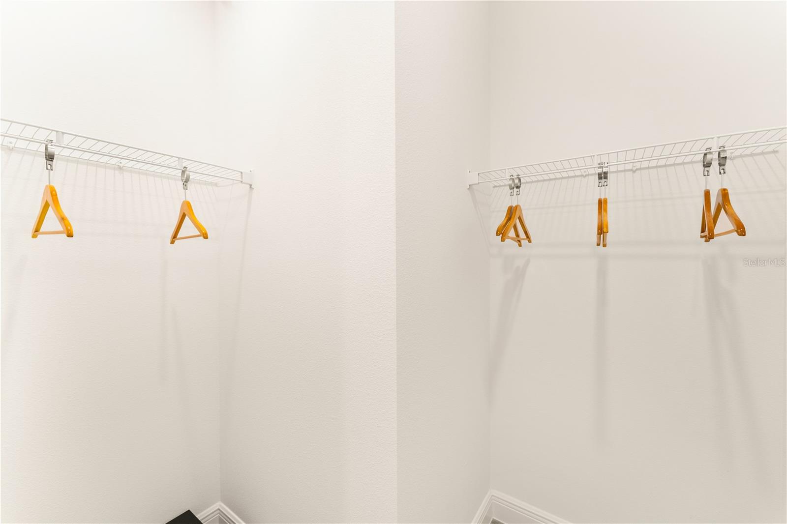 2967 CASTAWAY LN, KISSIMMEE, FL, 34747