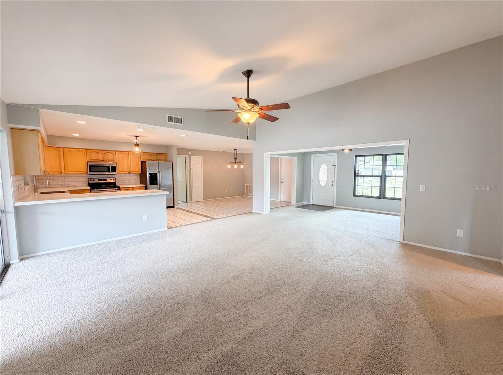 17621 MEADOWBRIDGE DR, LUTZ, FL, 33549