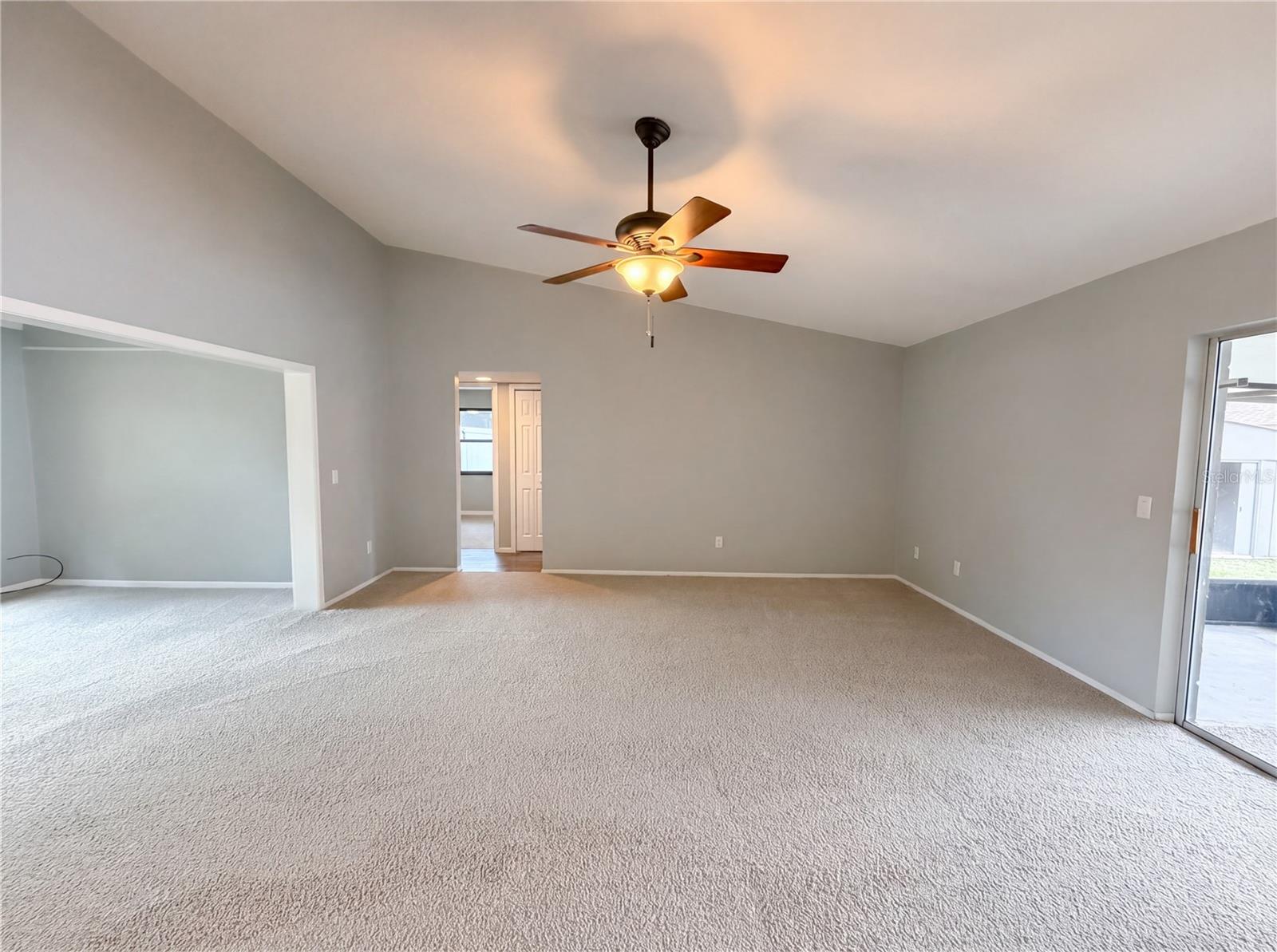 17621 MEADOWBRIDGE DR, LUTZ, FL, 33549