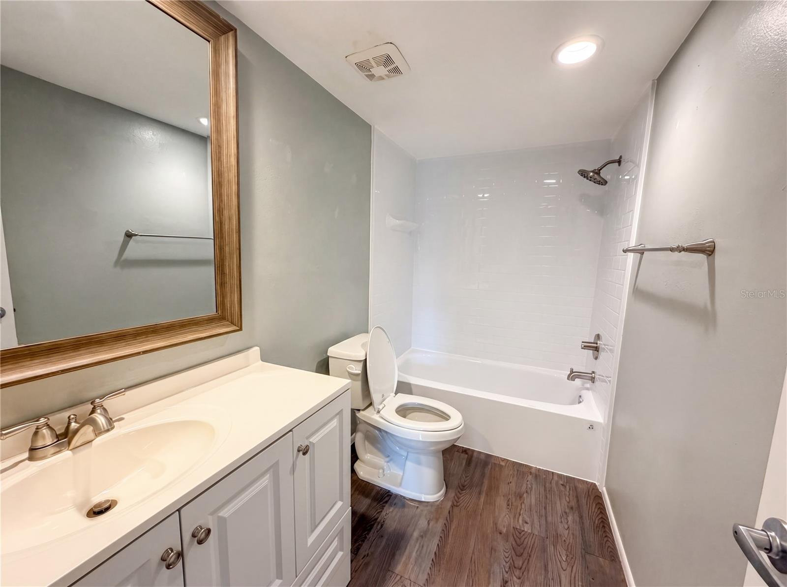 17621 MEADOWBRIDGE DR, LUTZ, FL, 33549