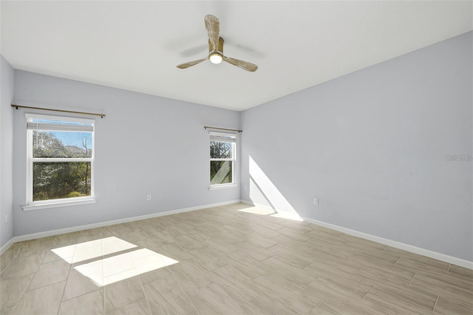 575 AVILA PL, HOWEY IN THE HILLS, FL, 34737