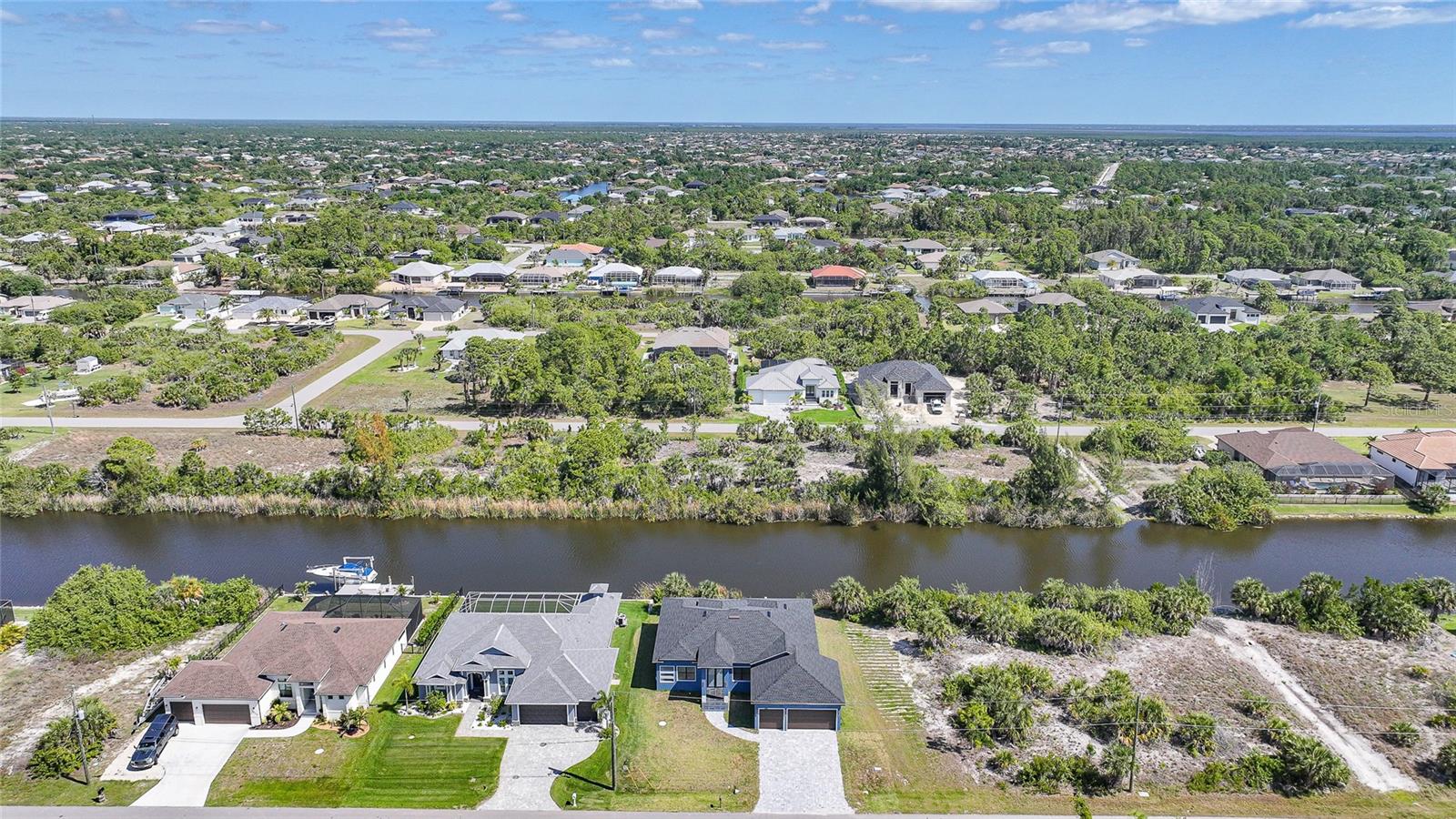 15096 LAKELAND CIR, PORT CHARLOTTE, FL, 33981