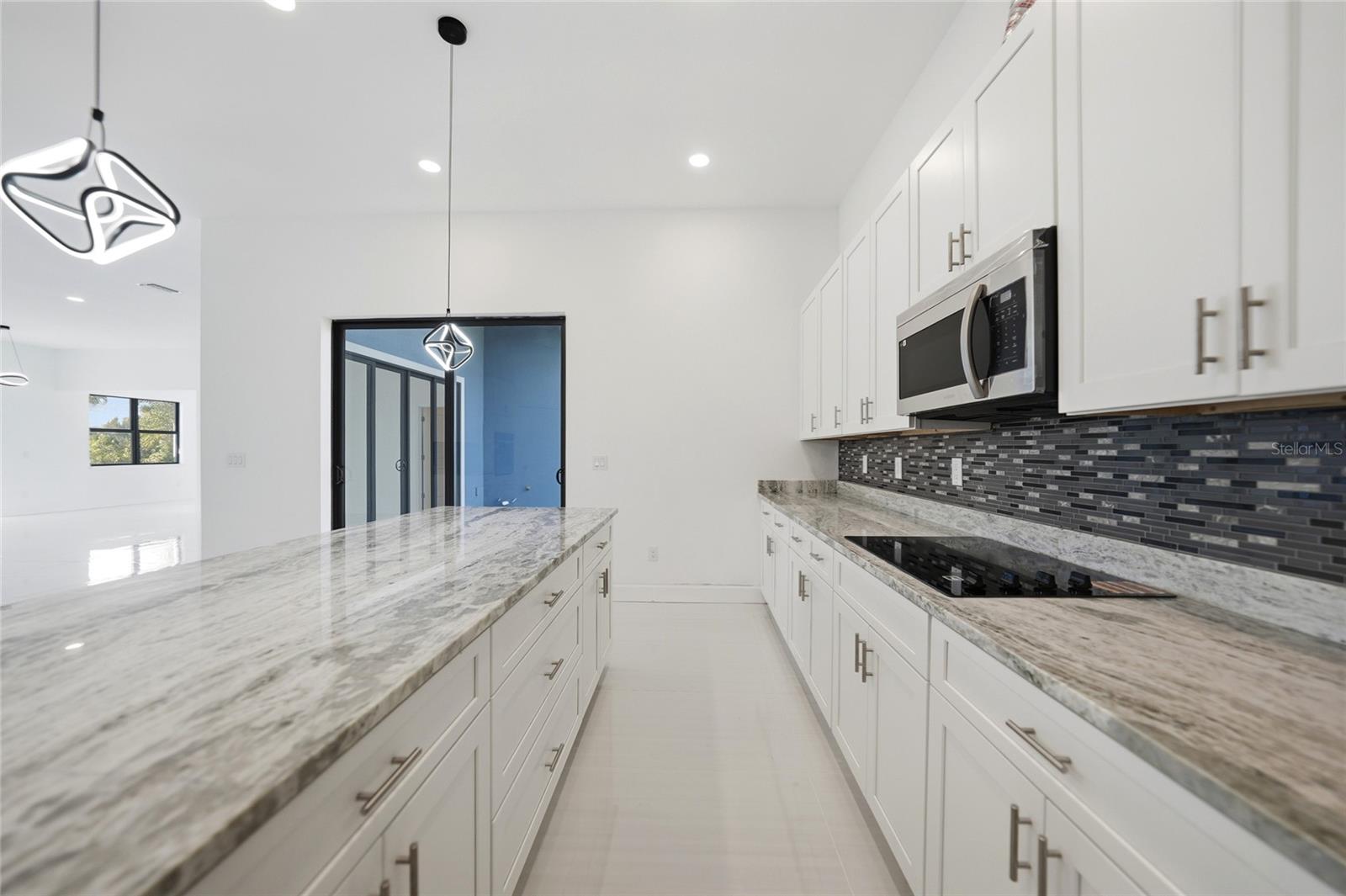 15096 LAKELAND CIR, PORT CHARLOTTE, FL, 33981