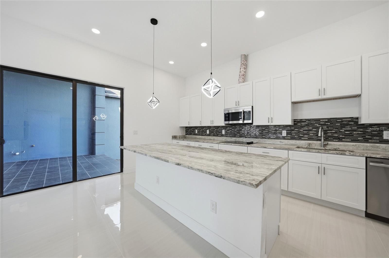 15096 LAKELAND CIR, PORT CHARLOTTE, FL, 33981