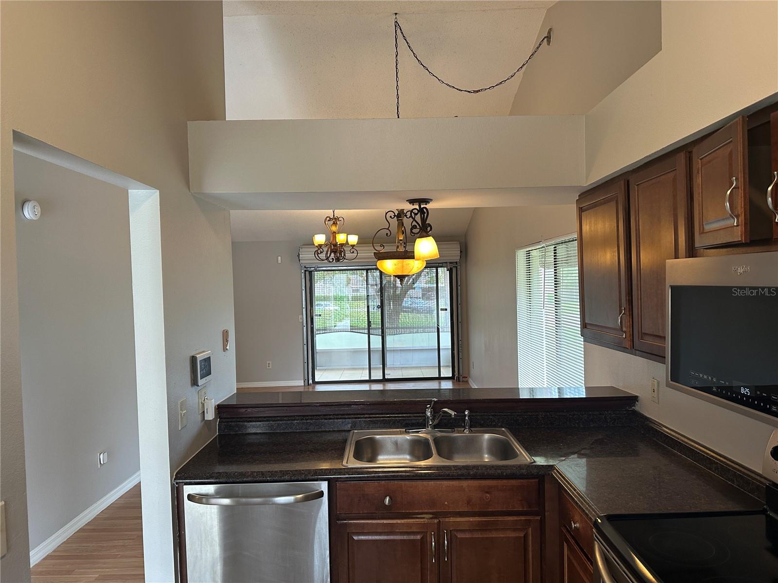 8425 LAURELON PL, TEMPLE TERRACE, FL, 33637