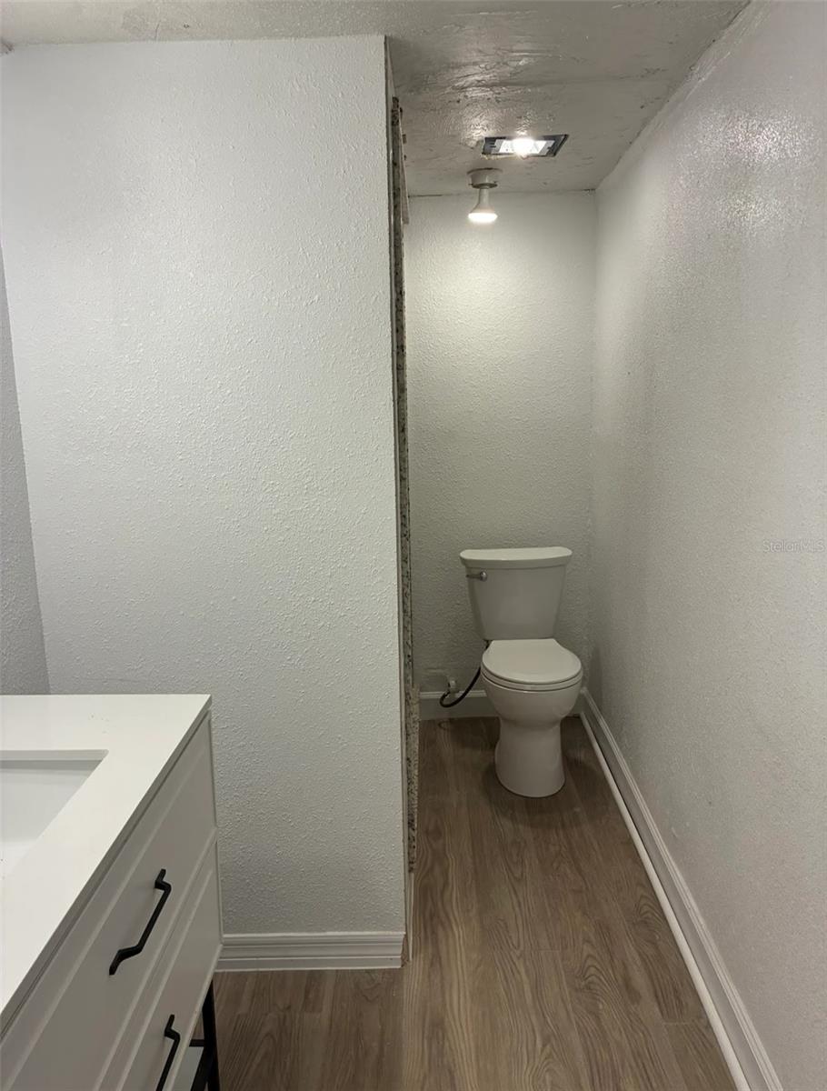 2620 E 33RD AVE, TAMPA, FL, 33610