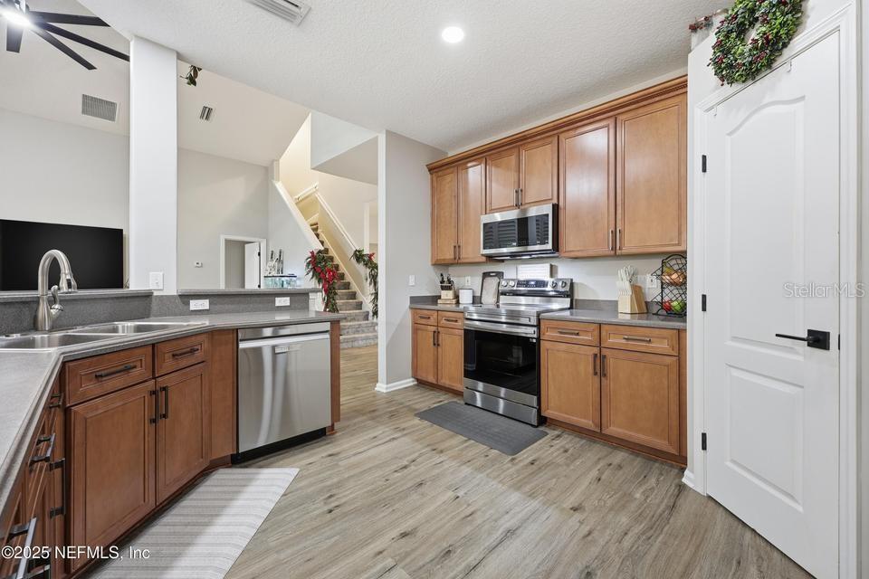 2301 COUNTRY SIDE DR, FLEMING ISLAND, FL, 32003