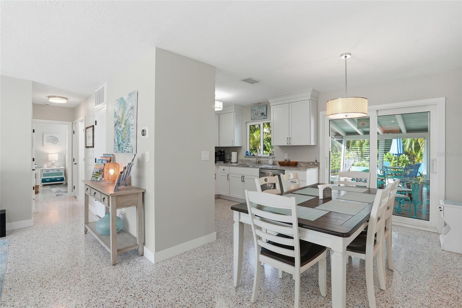 415 HARVEY ST, PUNTA GORDA, FL, 33950